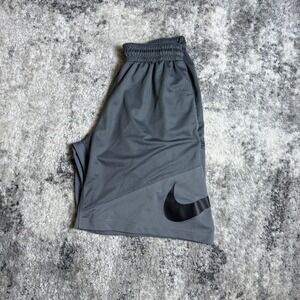 Nike Dri-FIT Mens Gray Basketball Shorts Oversized Swoosh Logo Size Small